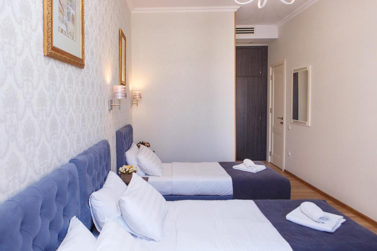 Hotel Arc Tbilisi Bagian luar foto
