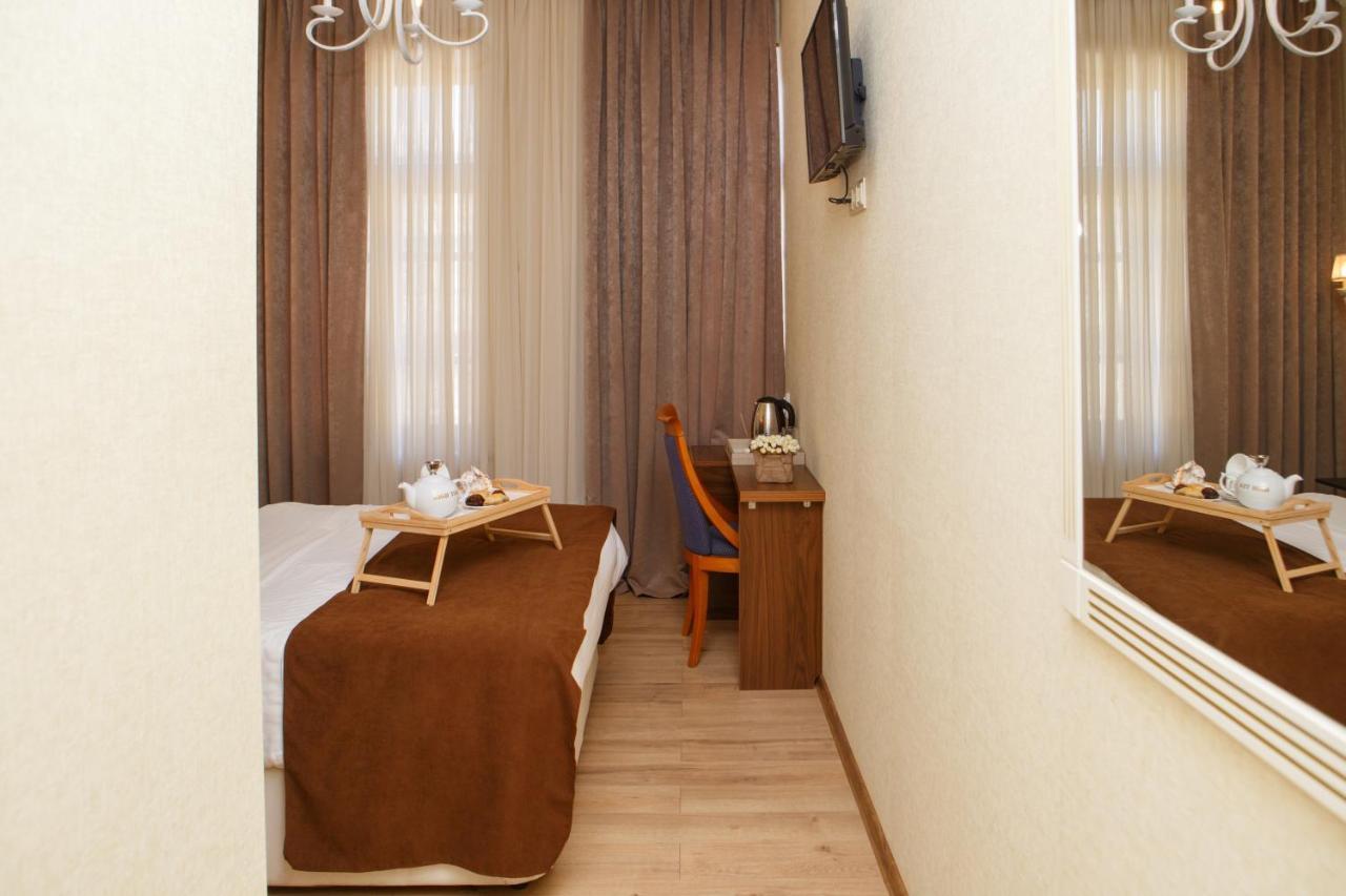 Hotel Arc Tbilisi Bagian luar foto