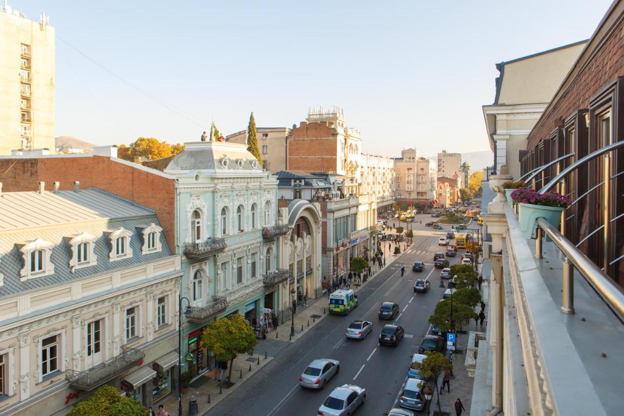 Hotel Arc Tbilisi Bagian luar foto
