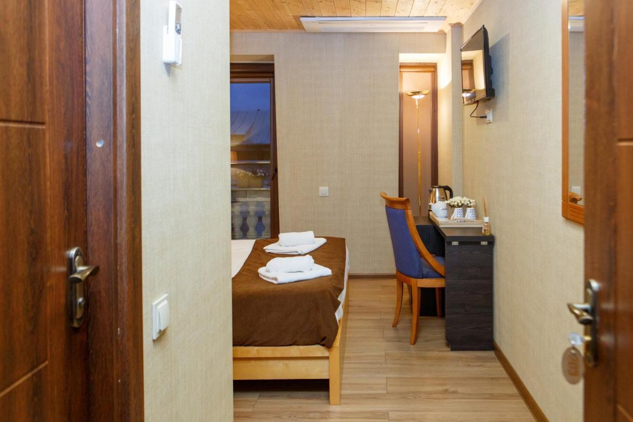 Hotel Arc Tbilisi Bagian luar foto