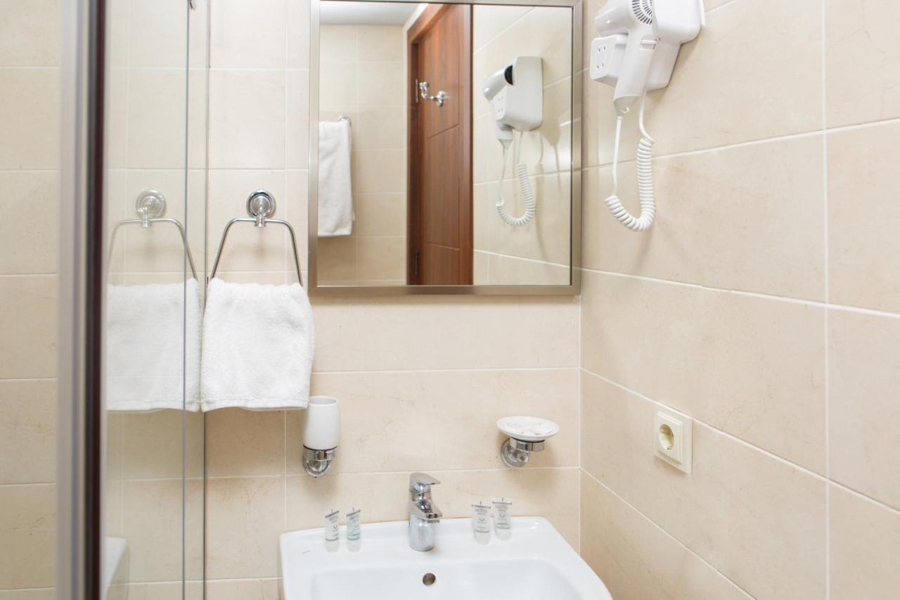 Hotel Arc Tbilisi Bagian luar foto